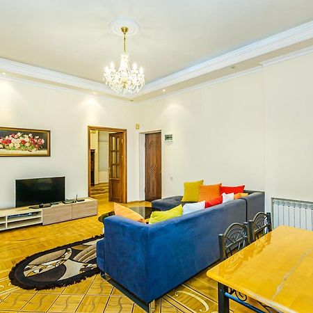Garden View Apartment Baku Eksteriør billede