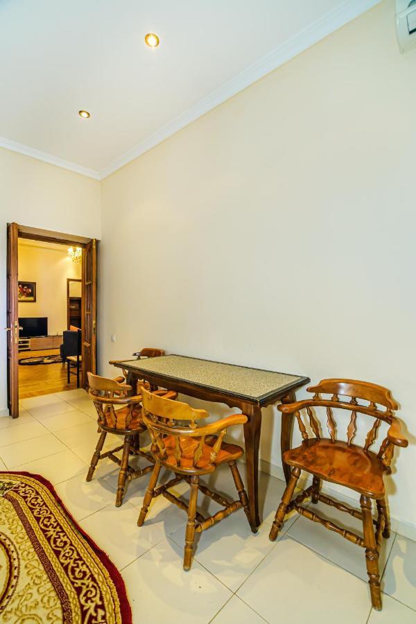 Garden View Apartment Baku Eksteriør billede